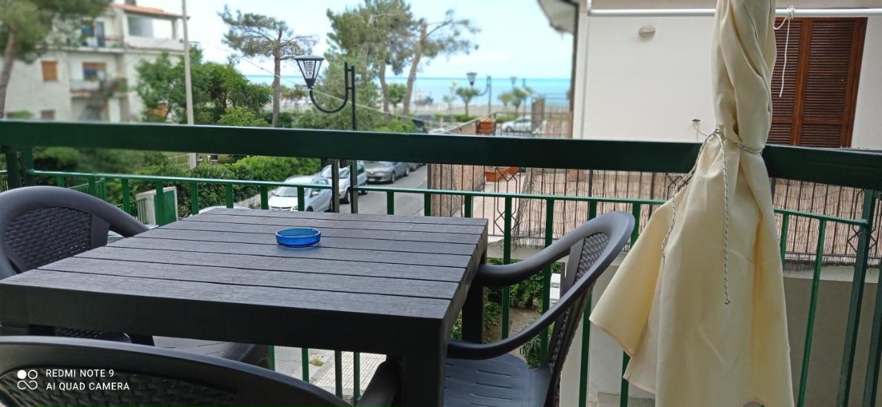 Ad Un Passo Dal Mare Bed and Breakfast Praia a Mare Exteriör bild