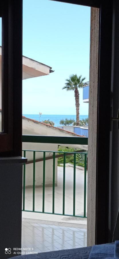 Ad Un Passo Dal Mare Bed and Breakfast Praia a Mare Exteriör bild