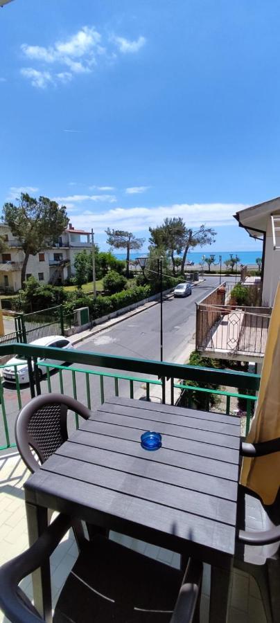 Ad Un Passo Dal Mare Bed and Breakfast Praia a Mare Exteriör bild