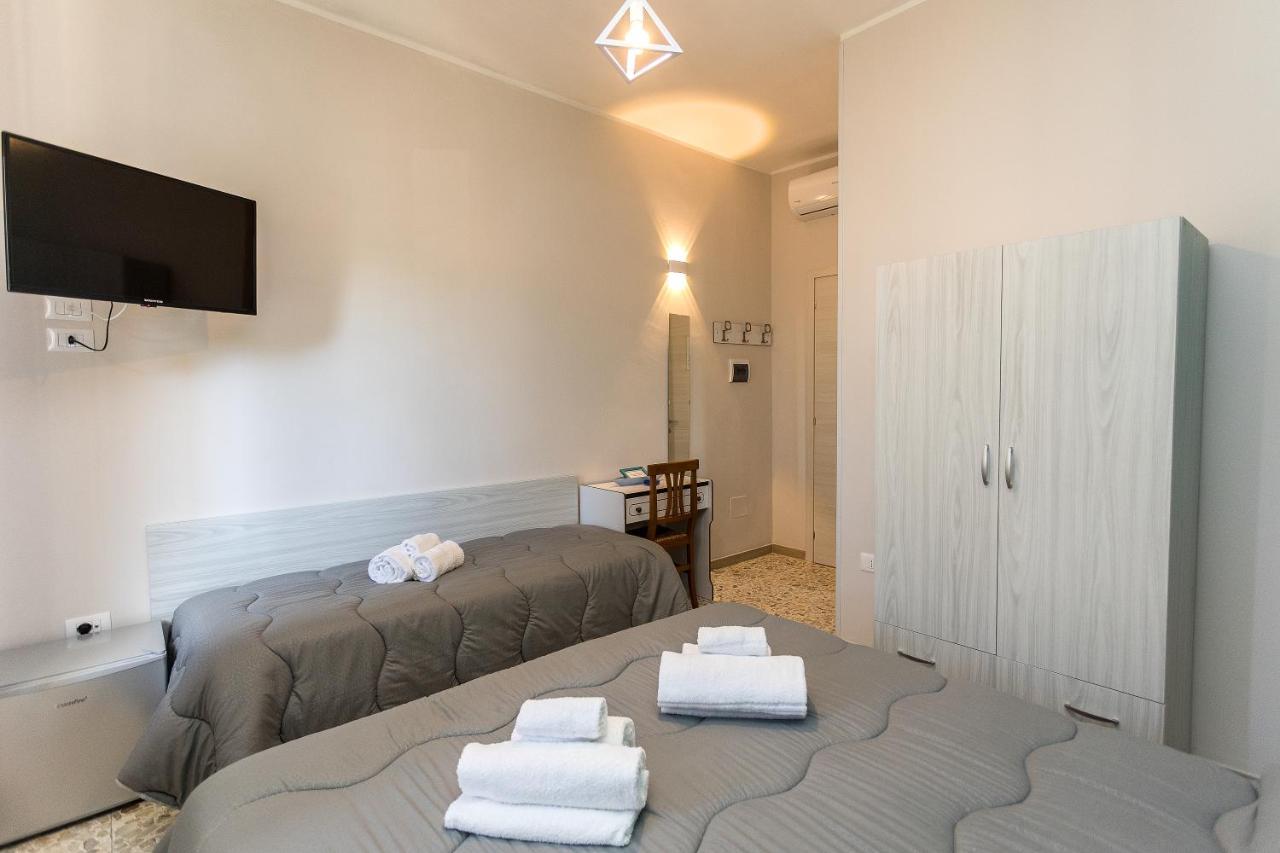 Ad Un Passo Dal Mare Bed and Breakfast Praia a Mare Exteriör bild