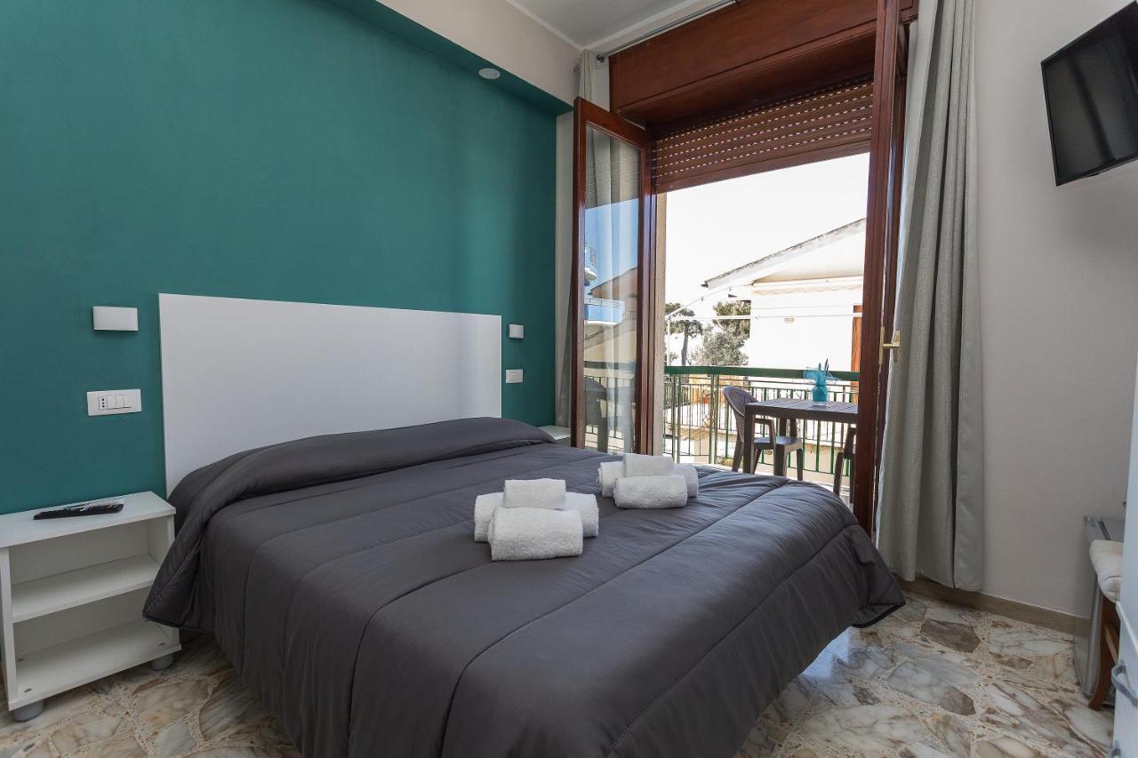 Ad Un Passo Dal Mare Bed and Breakfast Praia a Mare Exteriör bild