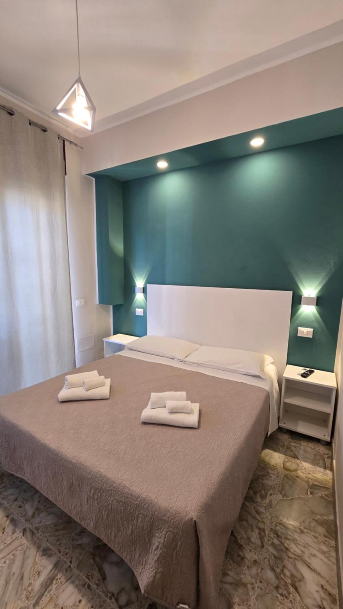 Ad Un Passo Dal Mare Bed and Breakfast Praia a Mare Exteriör bild