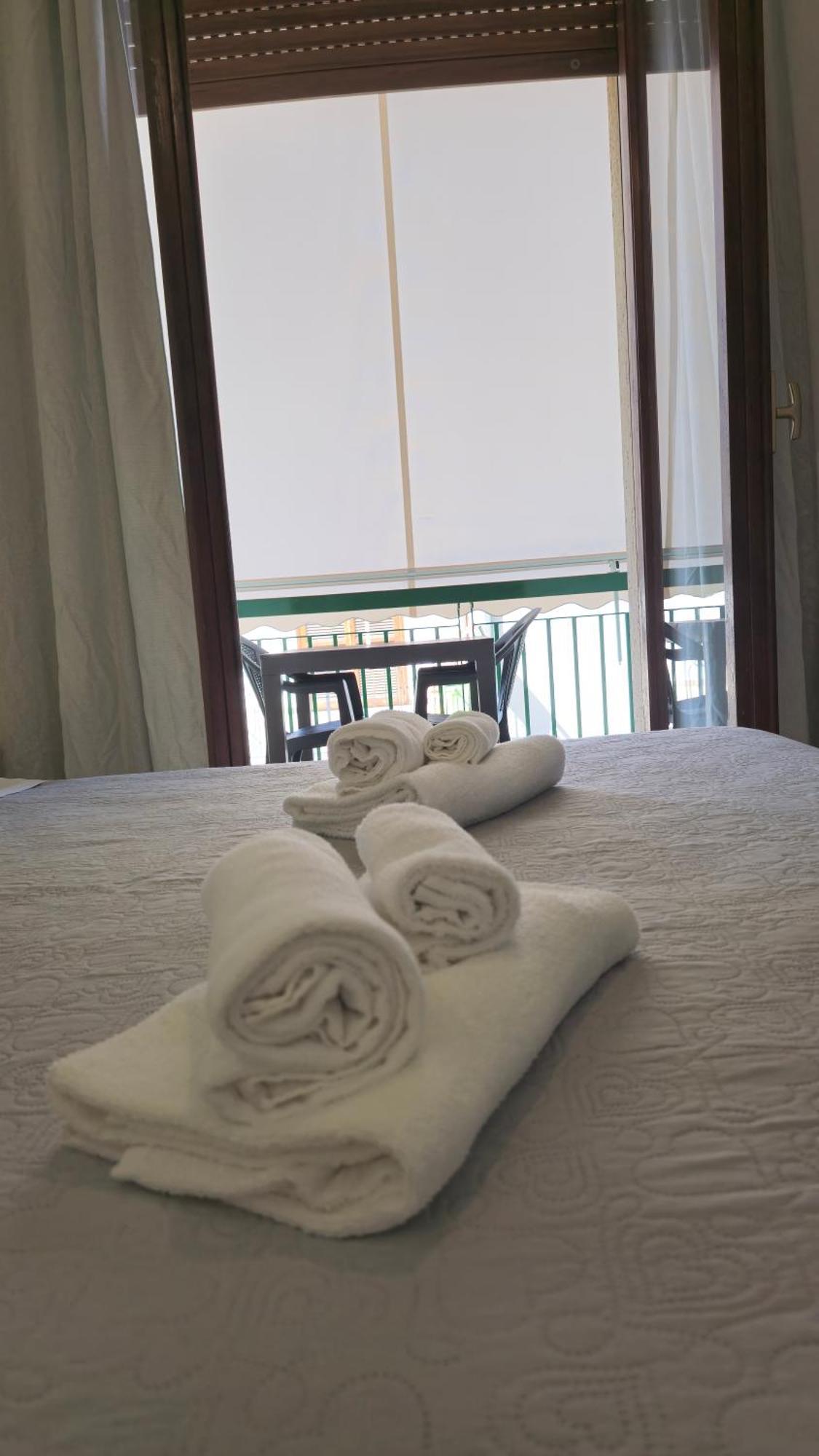 Ad Un Passo Dal Mare Bed and Breakfast Praia a Mare Exteriör bild