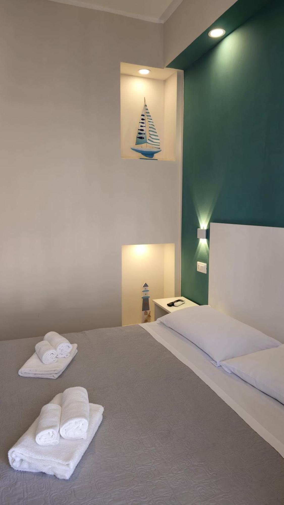 Ad Un Passo Dal Mare Bed and Breakfast Praia a Mare Exteriör bild